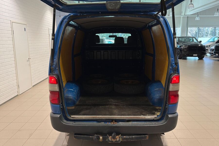 Toyota Hiace vaihtoauto