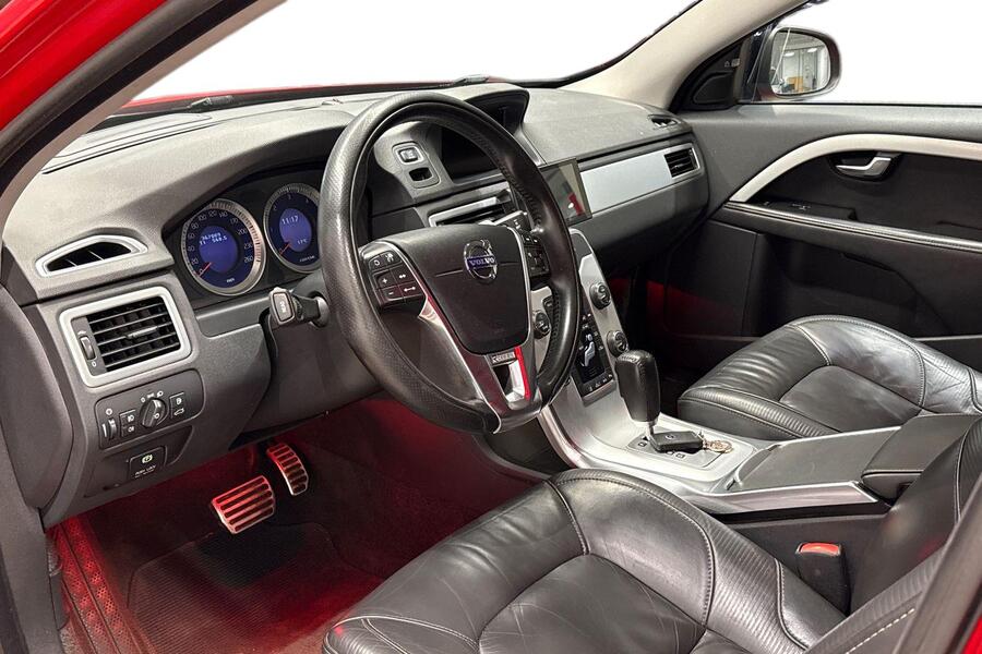 Volvo V70 vaihtoauto