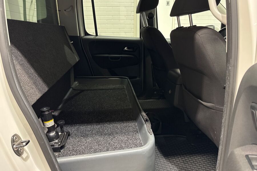 Volkswagen Amarok vaihtoauto