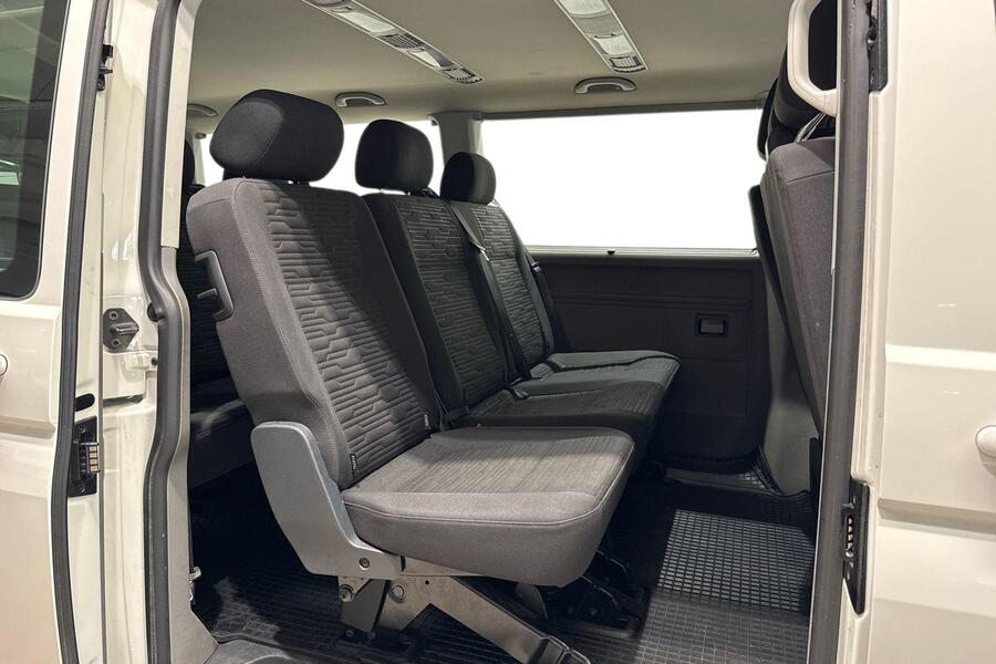 Volkswagen Caravelle vaihtoauto