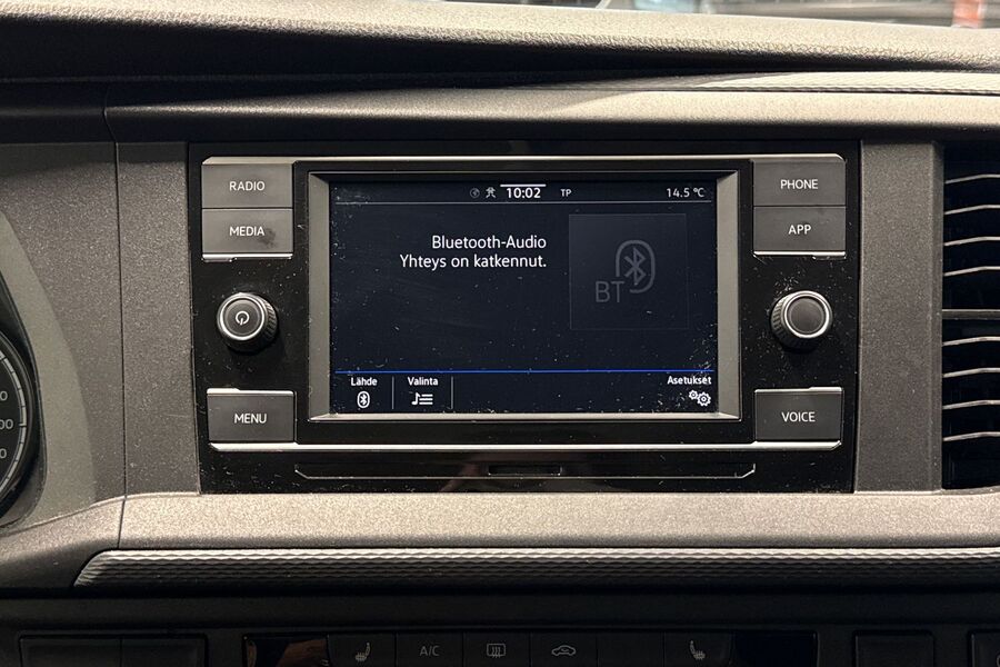 Volkswagen Caravelle vaihtoauto