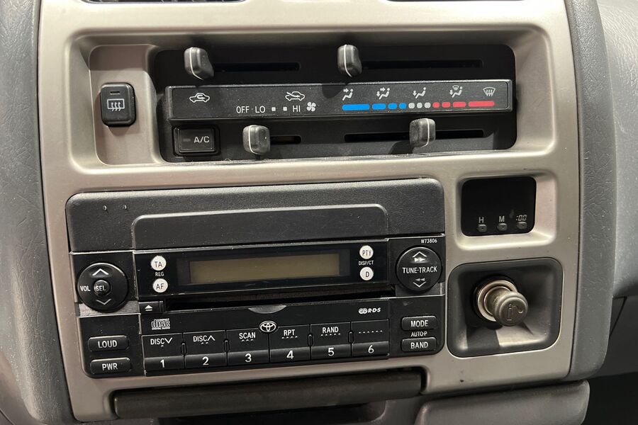 Toyota Hiace vaihtoauto