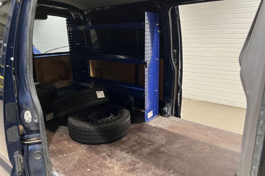 Toyota Hiace vaihtoauto