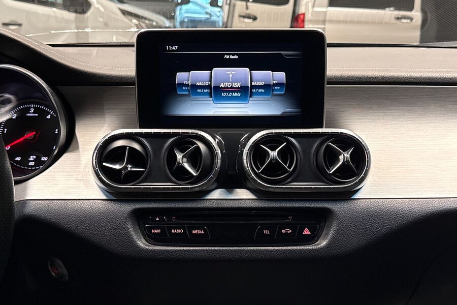 Mercedes-Benz X vaihtoauto