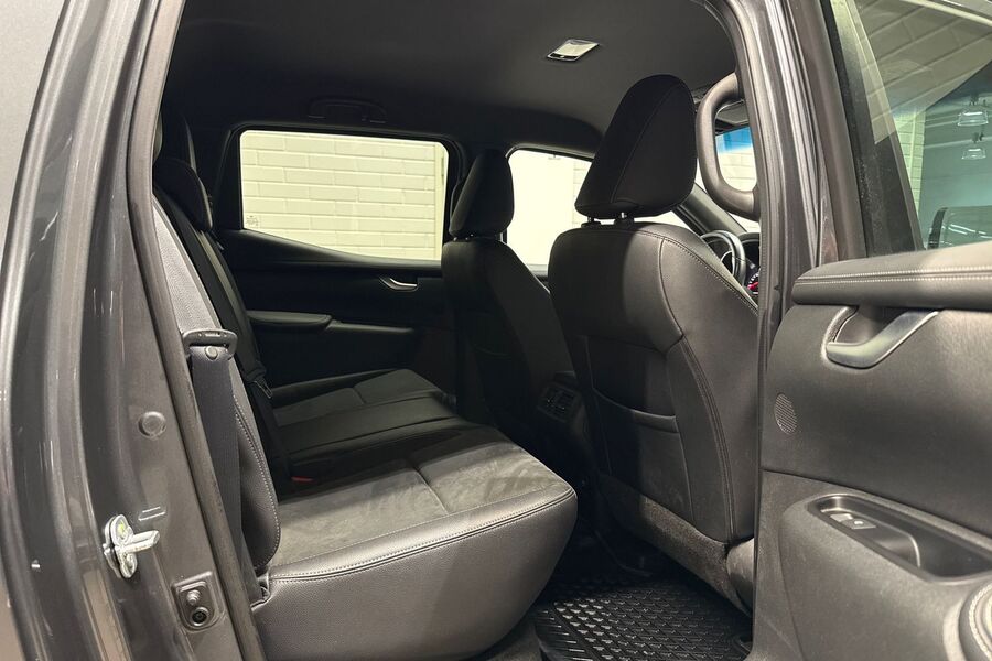 Mercedes-Benz X vaihtoauto