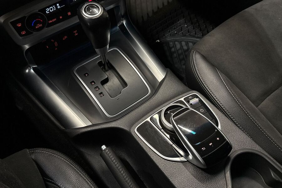 Mercedes-Benz X vaihtoauto