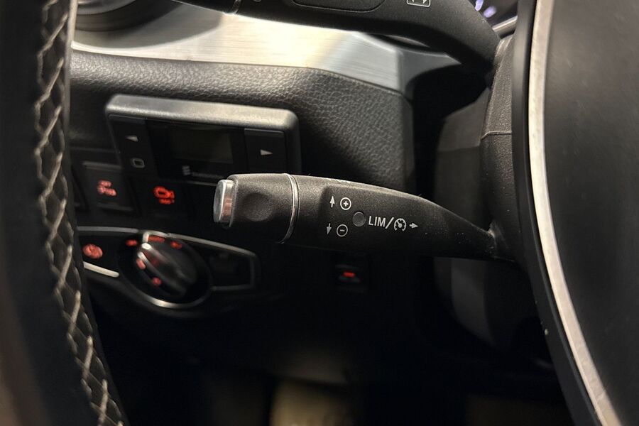 Mercedes-Benz X vaihtoauto