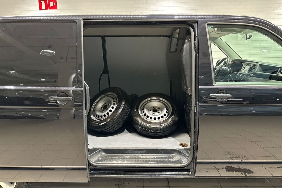 Volkswagen Transporter vaihtoauto