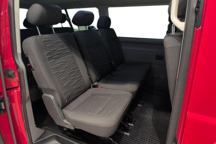 Volkswagen Caravelle vaihtoauto