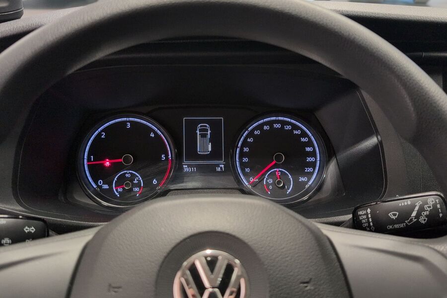 Volkswagen Caravelle vaihtoauto