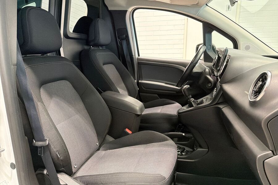 Mercedes-Benz Citan vaihtoauto