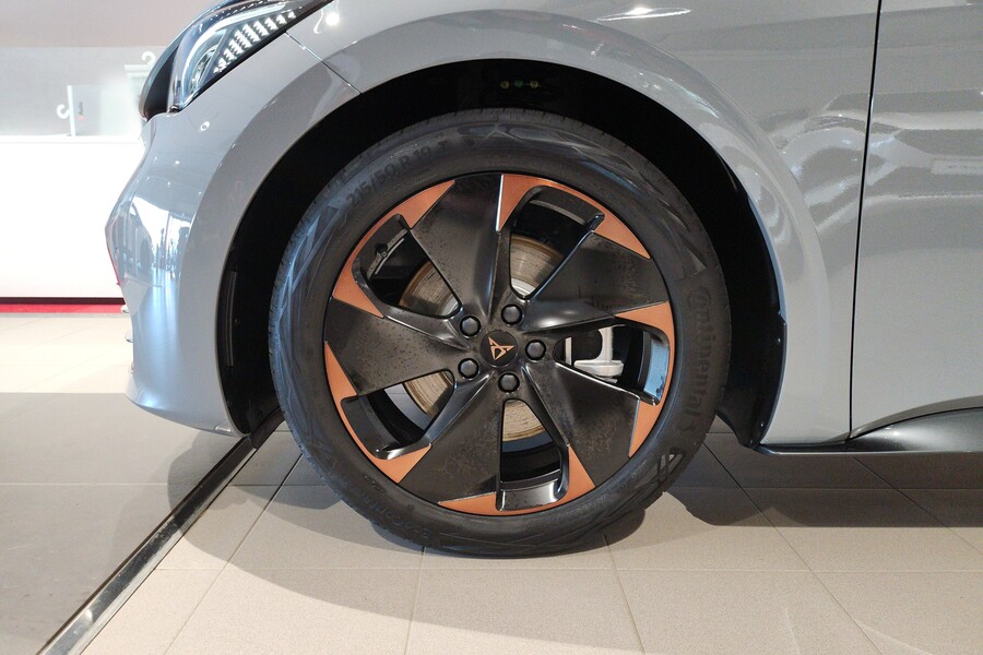 Cupra Born vaihtoauto