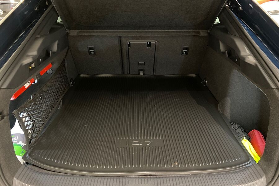 Volkswagen ID.7 vaihtoauto