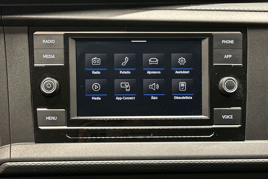 Volkswagen Caravelle vaihtoauto