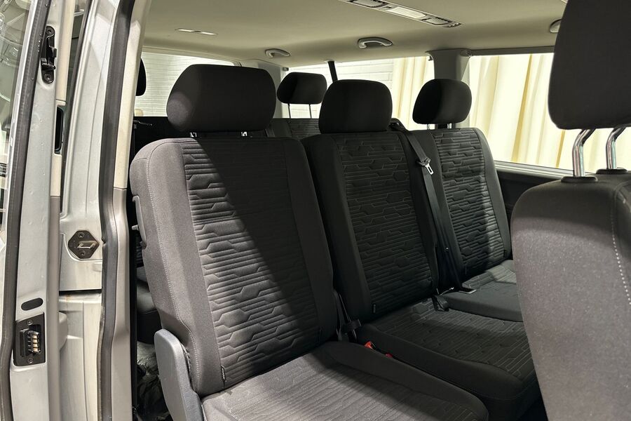 Volkswagen Caravelle vaihtoauto