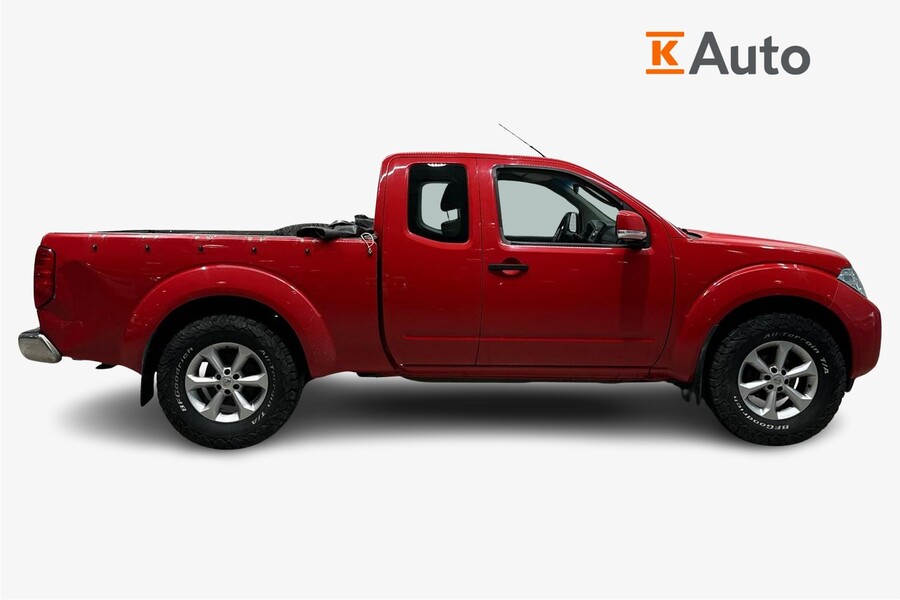 Nissan Navara vaihtoauto