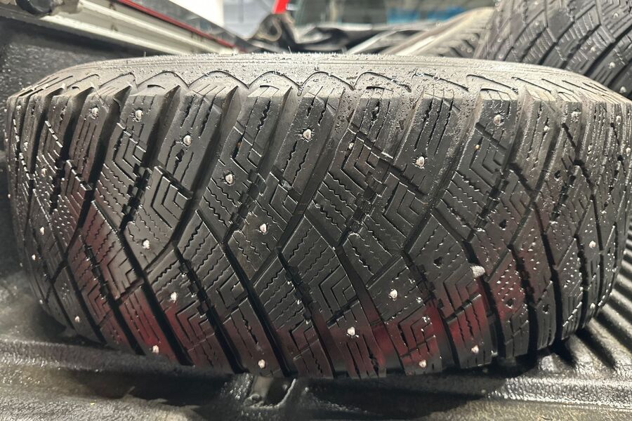 Nissan Navara vaihtoauto