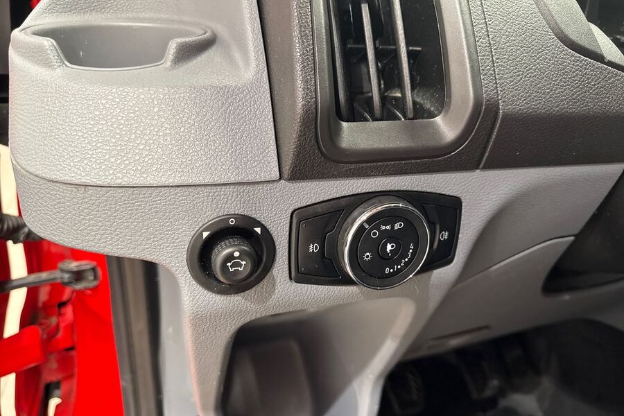 Ford Transit vaihtoauto