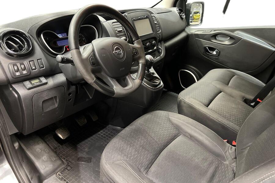 Opel Vivaro vaihtoauto