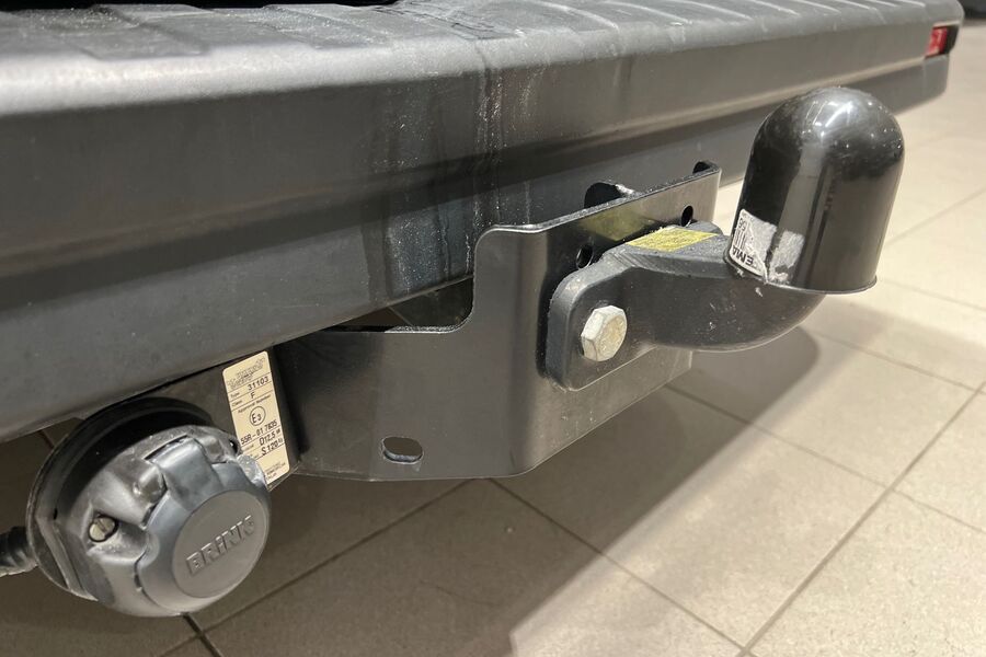 Opel Vivaro vaihtoauto