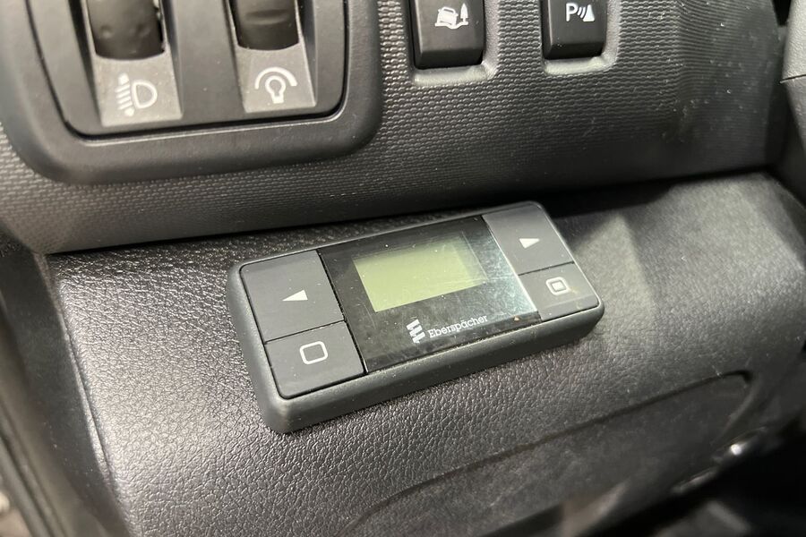 Opel Vivaro vaihtoauto