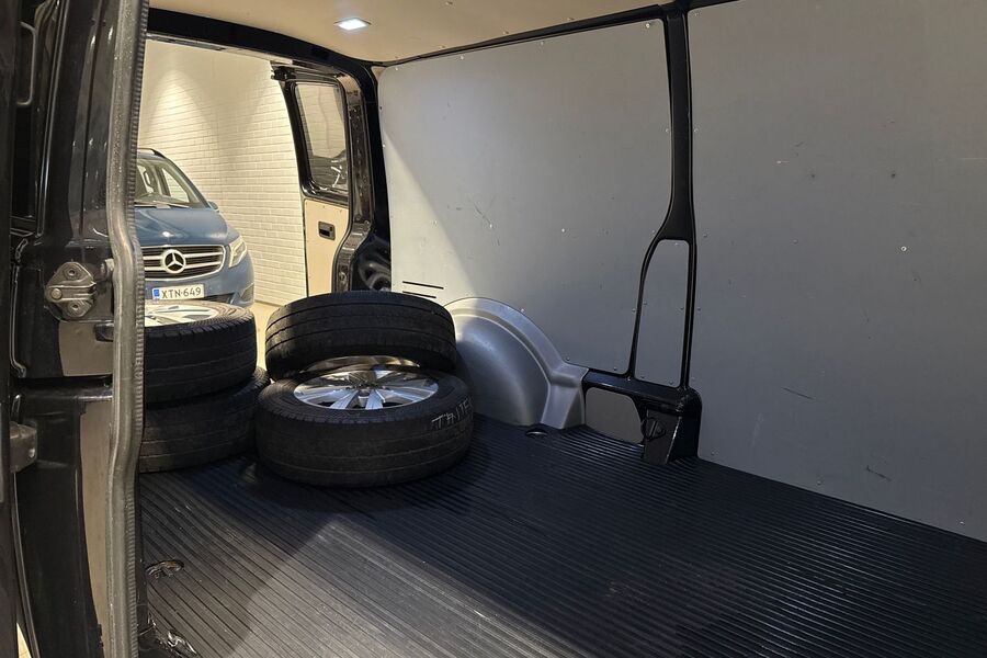 Volkswagen Transporter vaihtoauto