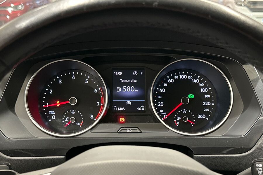 Volkswagen Tiguan vaihtoauto