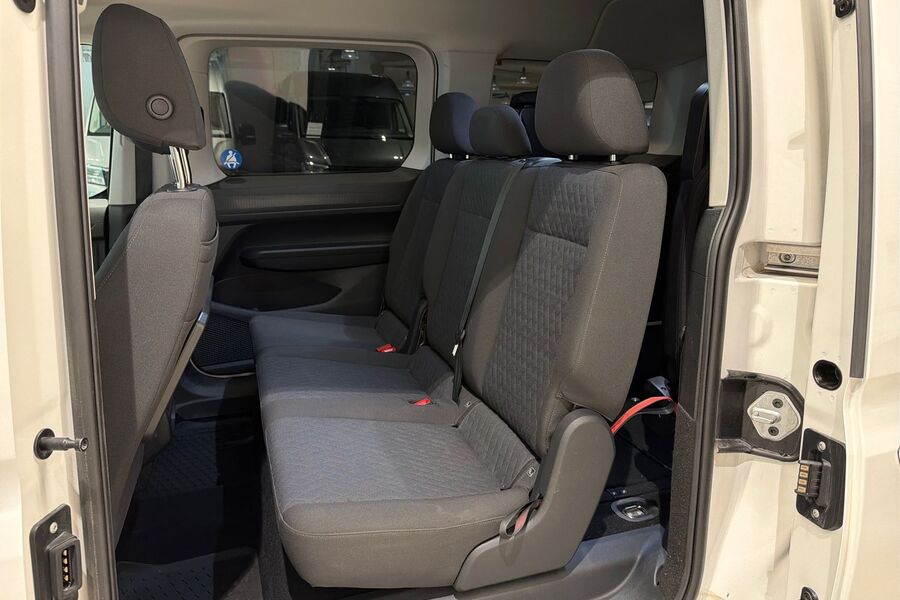 Volkswagen Caddy Maxi vaihtoauto