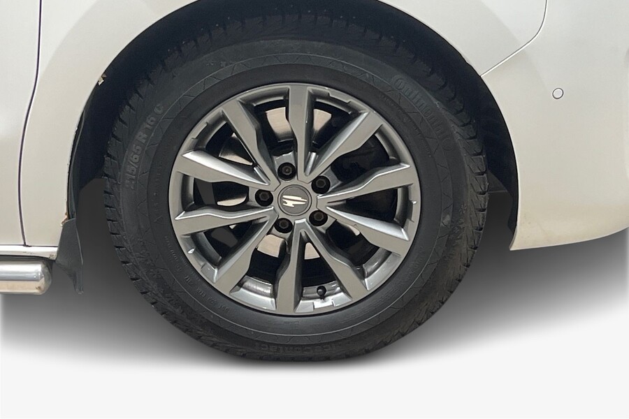 Toyota Proace Verso vaihtoauto