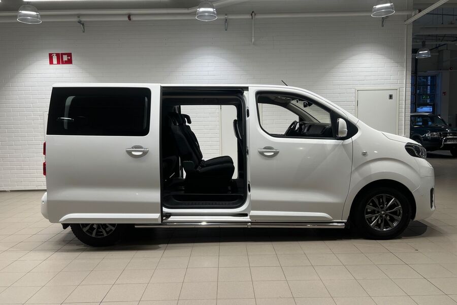 Toyota Proace Verso vaihtoauto