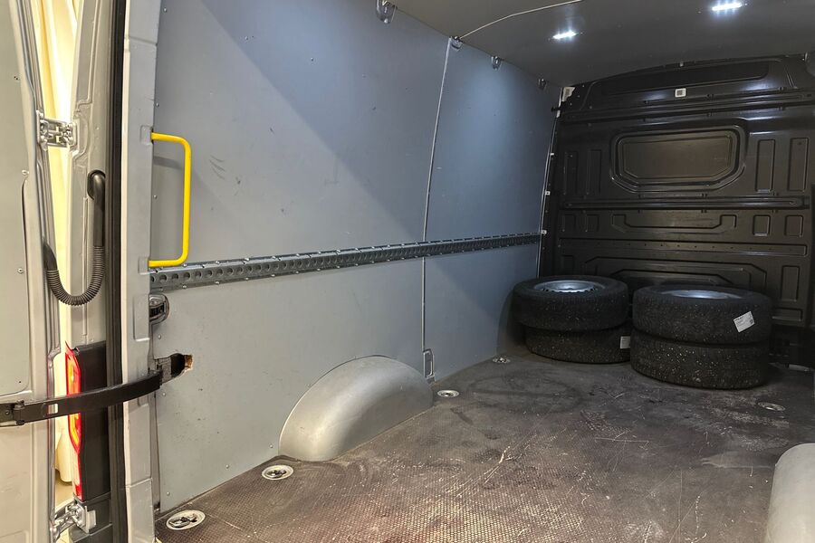 Volkswagen Crafter vaihtoauto