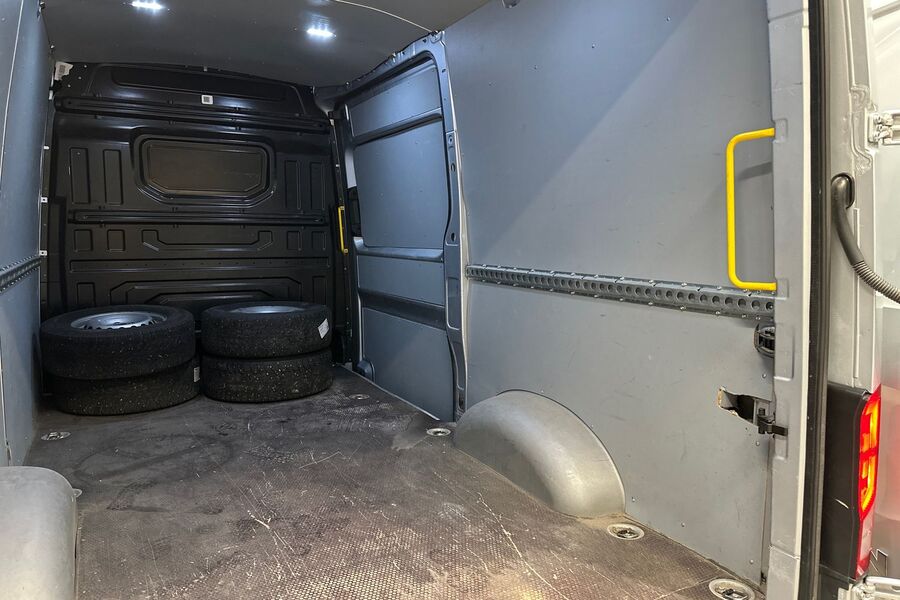 Volkswagen Crafter vaihtoauto