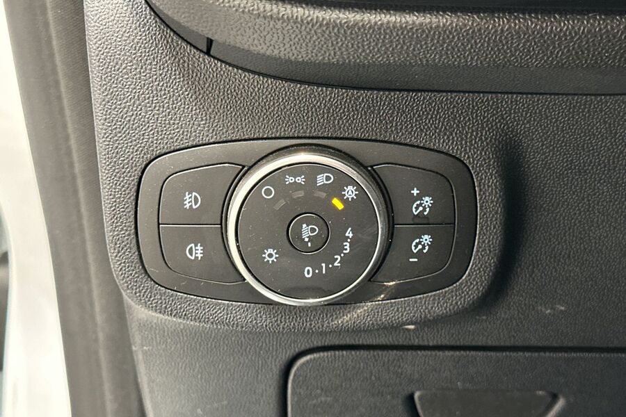 Ford Fiesta Van vaihtoauto