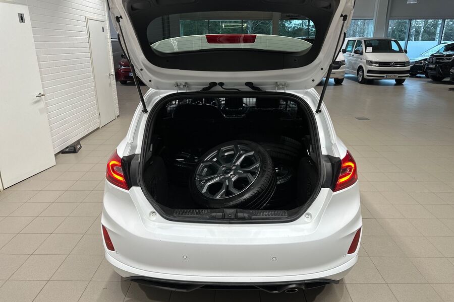 Ford Fiesta Van vaihtoauto