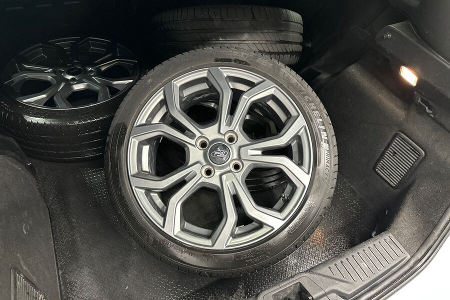 Ford Fiesta Van vaihtoauto