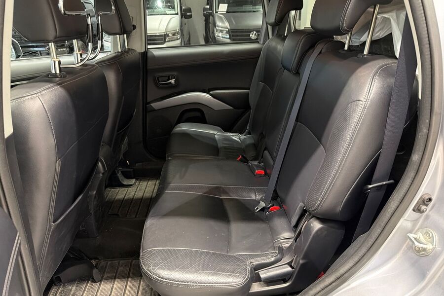 Mitsubishi Outlander vaihtoauto