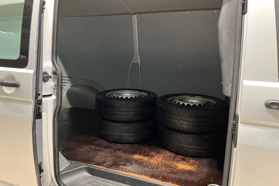 Volkswagen Transporter vaihtoauto