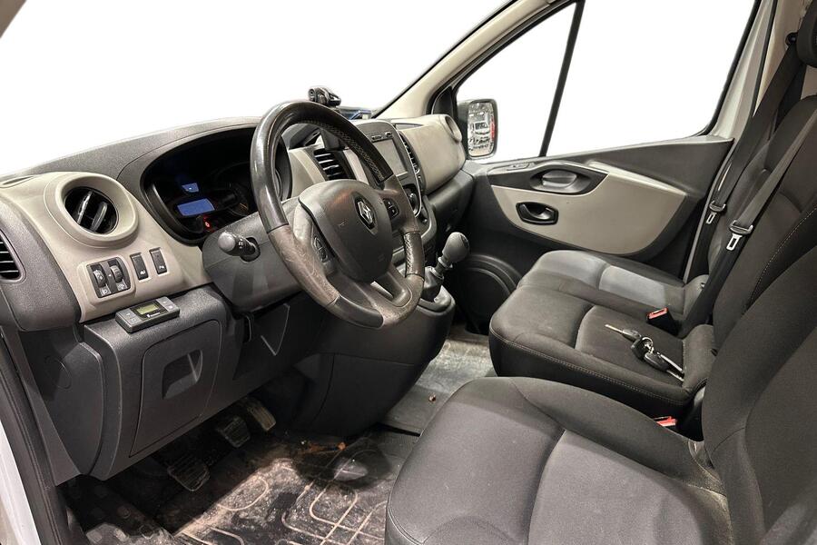 Renault Trafic vaihtoauto