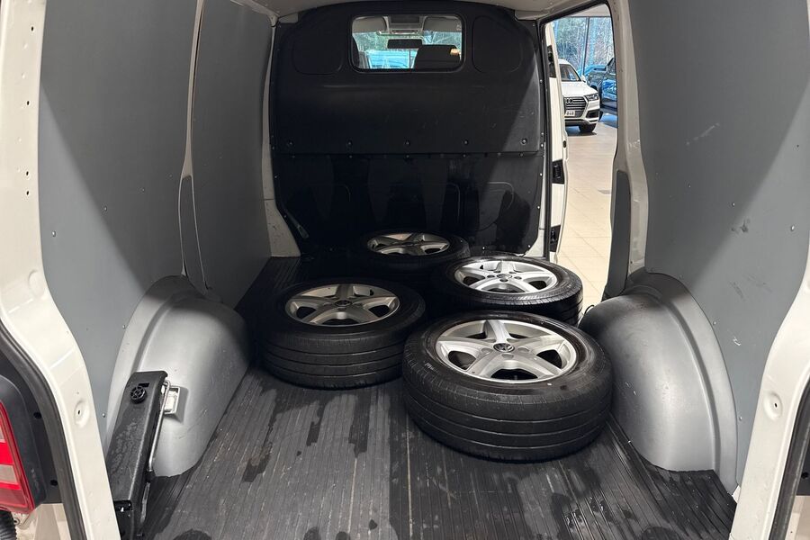 Volkswagen Transporter vaihtoauto