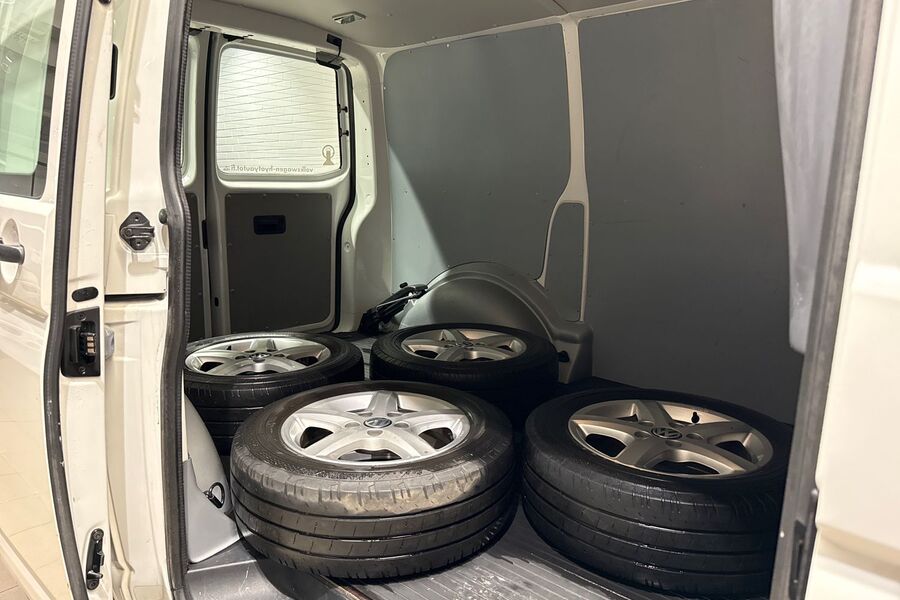 Volkswagen Transporter vaihtoauto