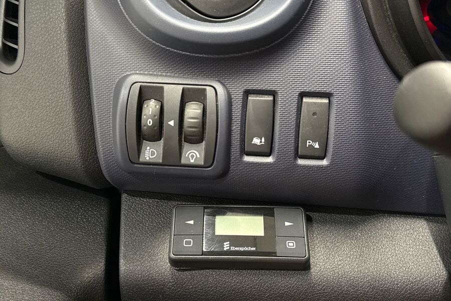 Opel Vivaro vaihtoauto