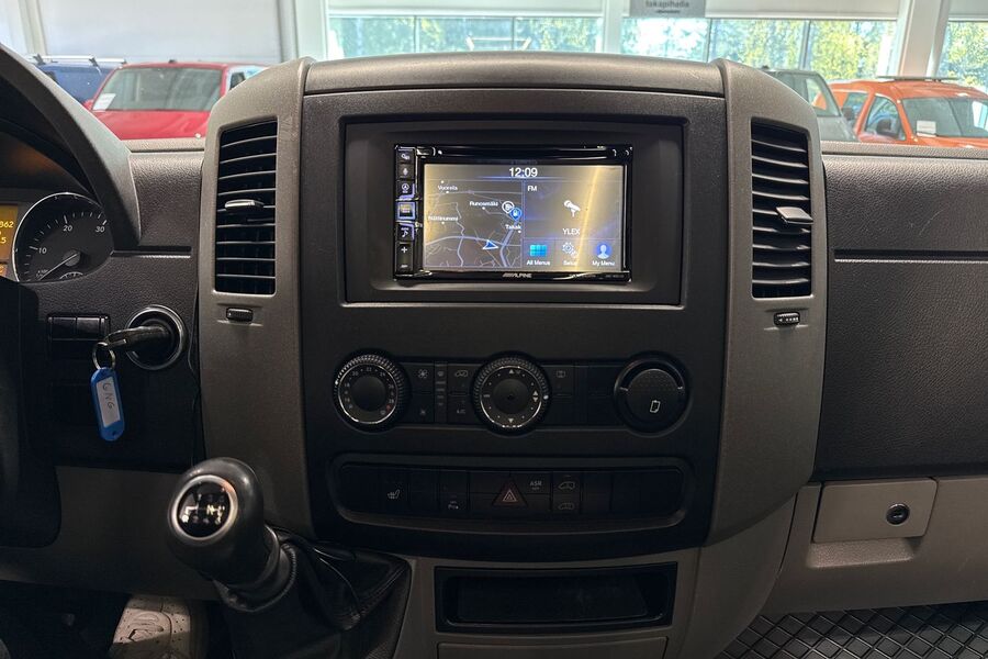 Mercedes-Benz Sprinter vaihtoauto