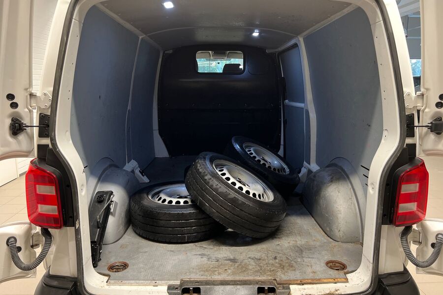 Volkswagen Transporter vaihtoauto