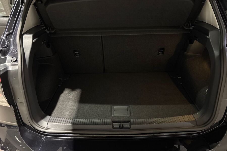 Volkswagen T-Cross vaihtoauto