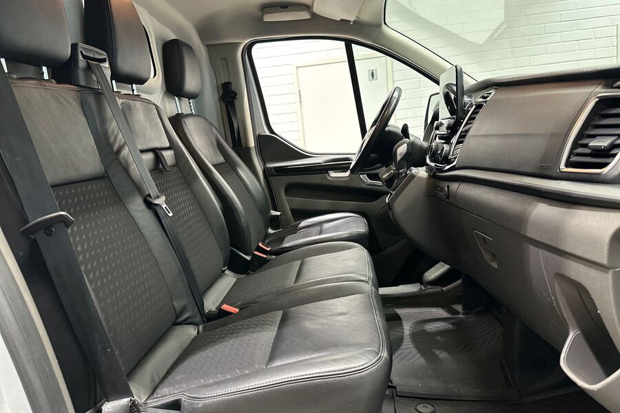 Ford Transit Custom vaihtoauto