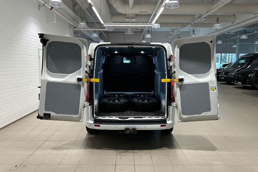 Ford Transit Custom vaihtoauto