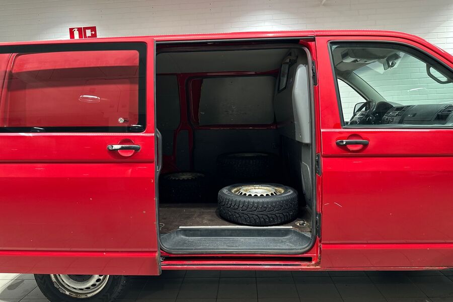 Volkswagen Transporter vaihtoauto