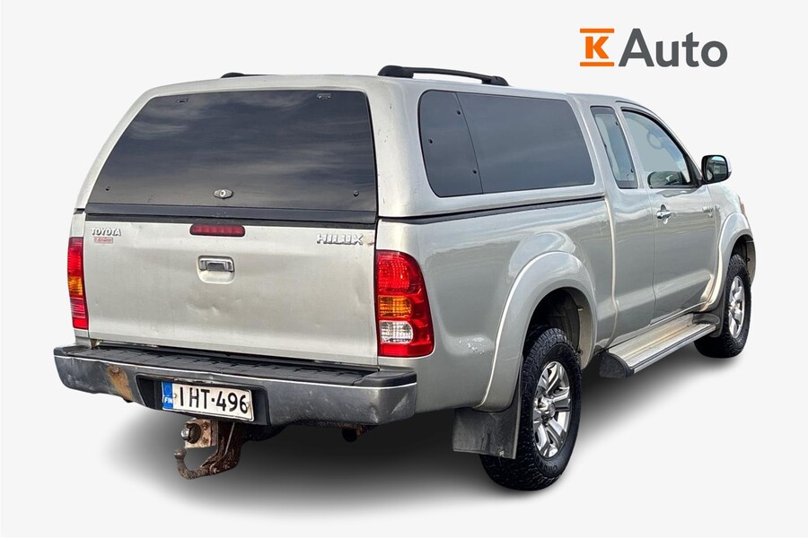 Toyota Hilux vaihtoauto