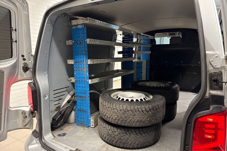 Volkswagen Transporter vaihtoauto