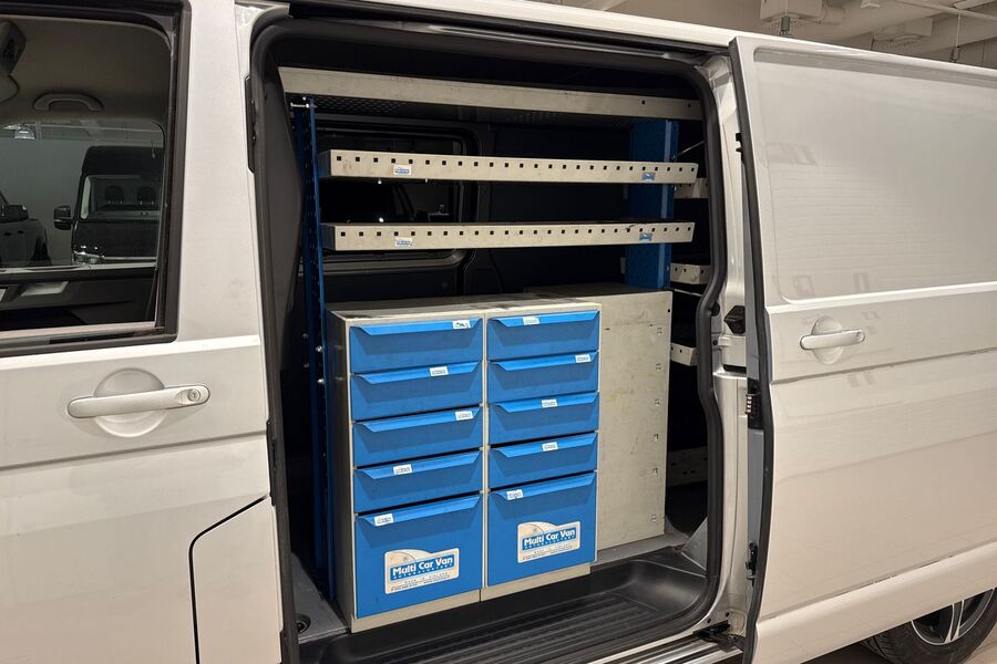 Volkswagen Transporter vaihtoauto